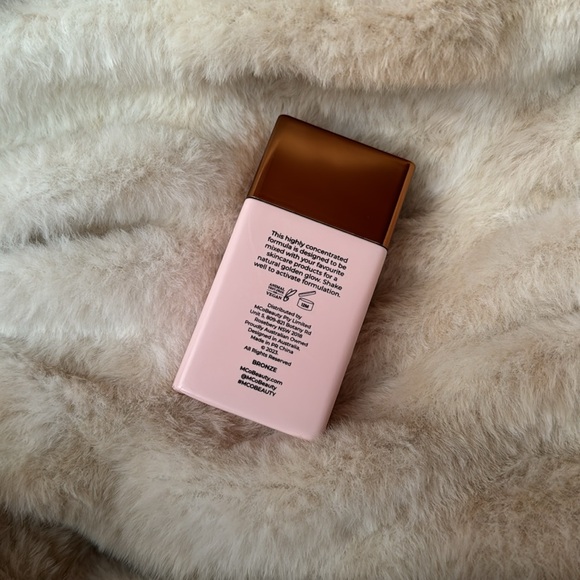 New MCoBeauty Super Glow Bronzing Drops - Picture 2 of 2